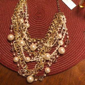 Nordstrom pearl and gold necklace